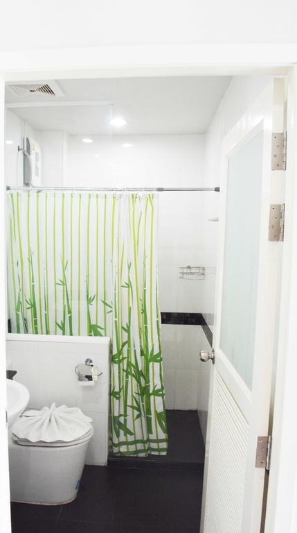 Angelina Guesthouse Patong Δωμάτιο φωτογραφία