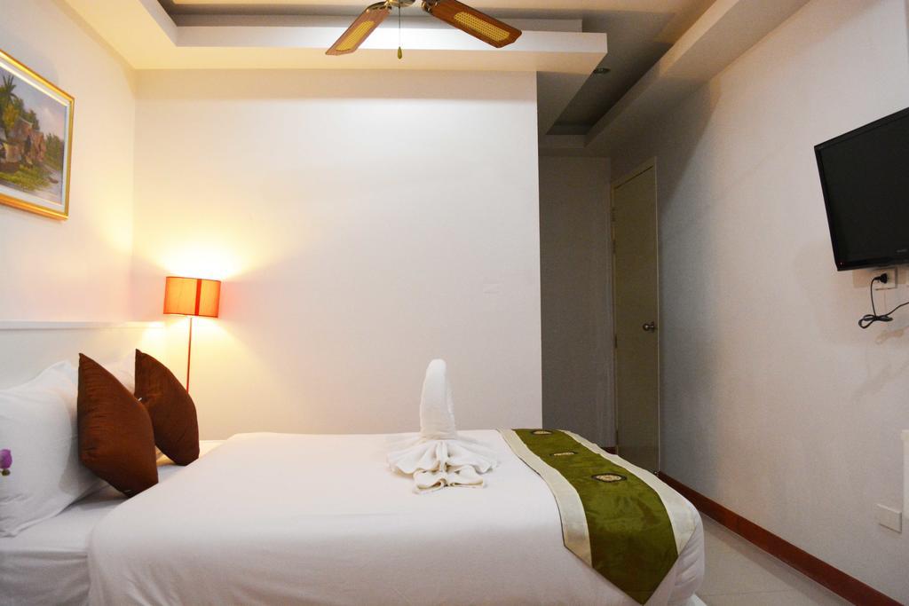 Angelina Guesthouse Patong Δωμάτιο φωτογραφία