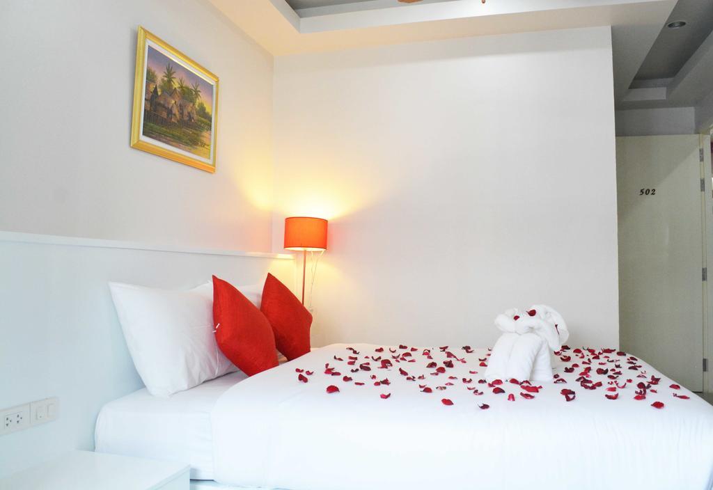 Angelina Guesthouse Patong Δωμάτιο φωτογραφία