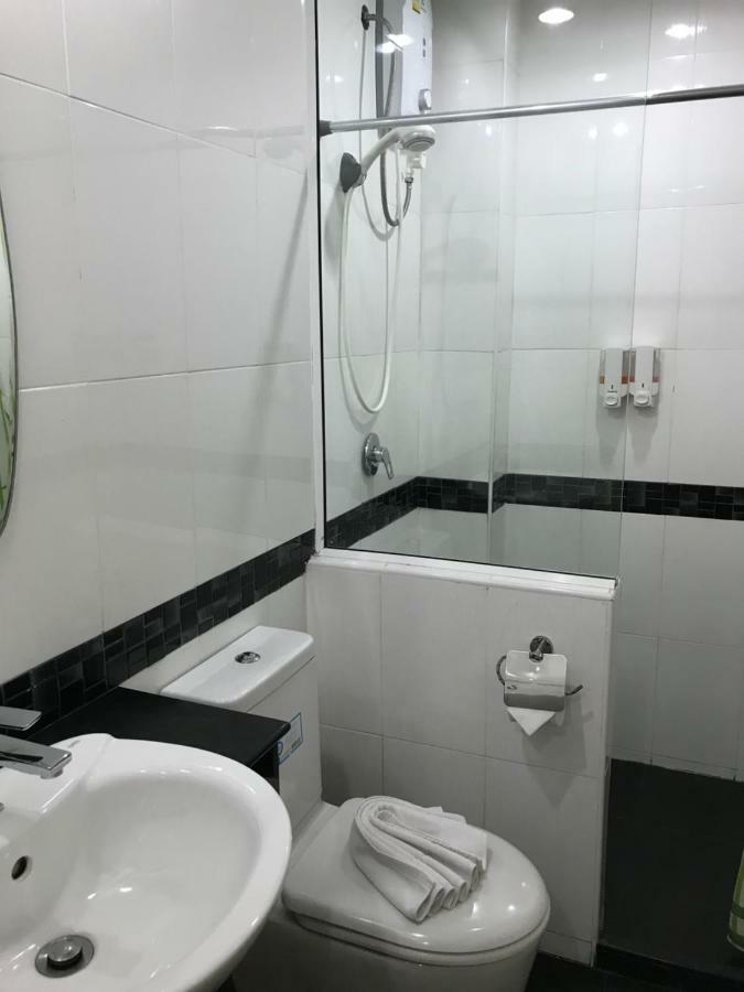 Angelina Guesthouse Patong Εξωτερικό φωτογραφία
