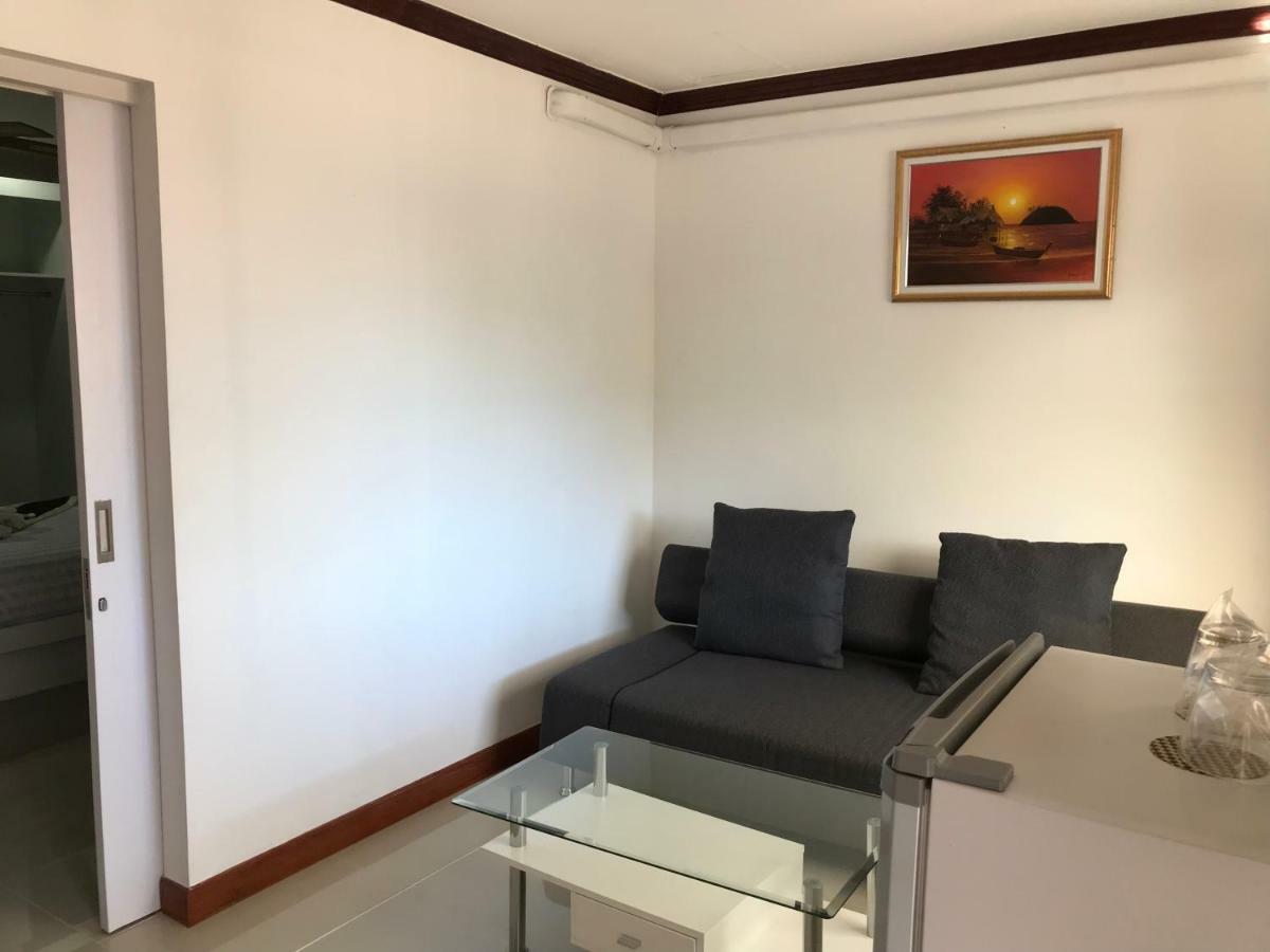 Angelina Guesthouse Patong Εξωτερικό φωτογραφία